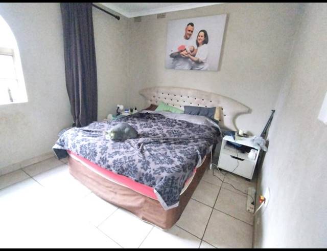 6 BEDROOM HOUSE FOR SALE IN KLIPRIVIER